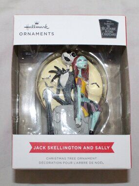 NWT Hallmark The Nightmare Before Christmas Jack & Sally on Tombstone Ornament